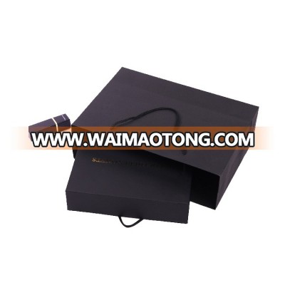 Customized Paper Gift Packaging Cardboard Box